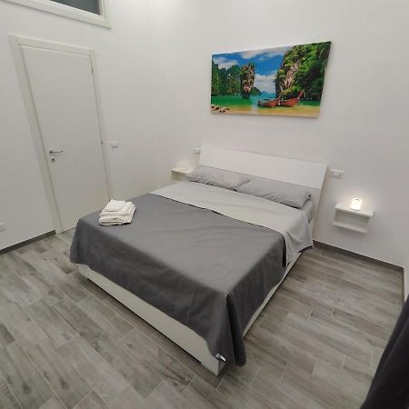 B&B Il Regno Delle Due Sicilie Napoli Bagian luar foto