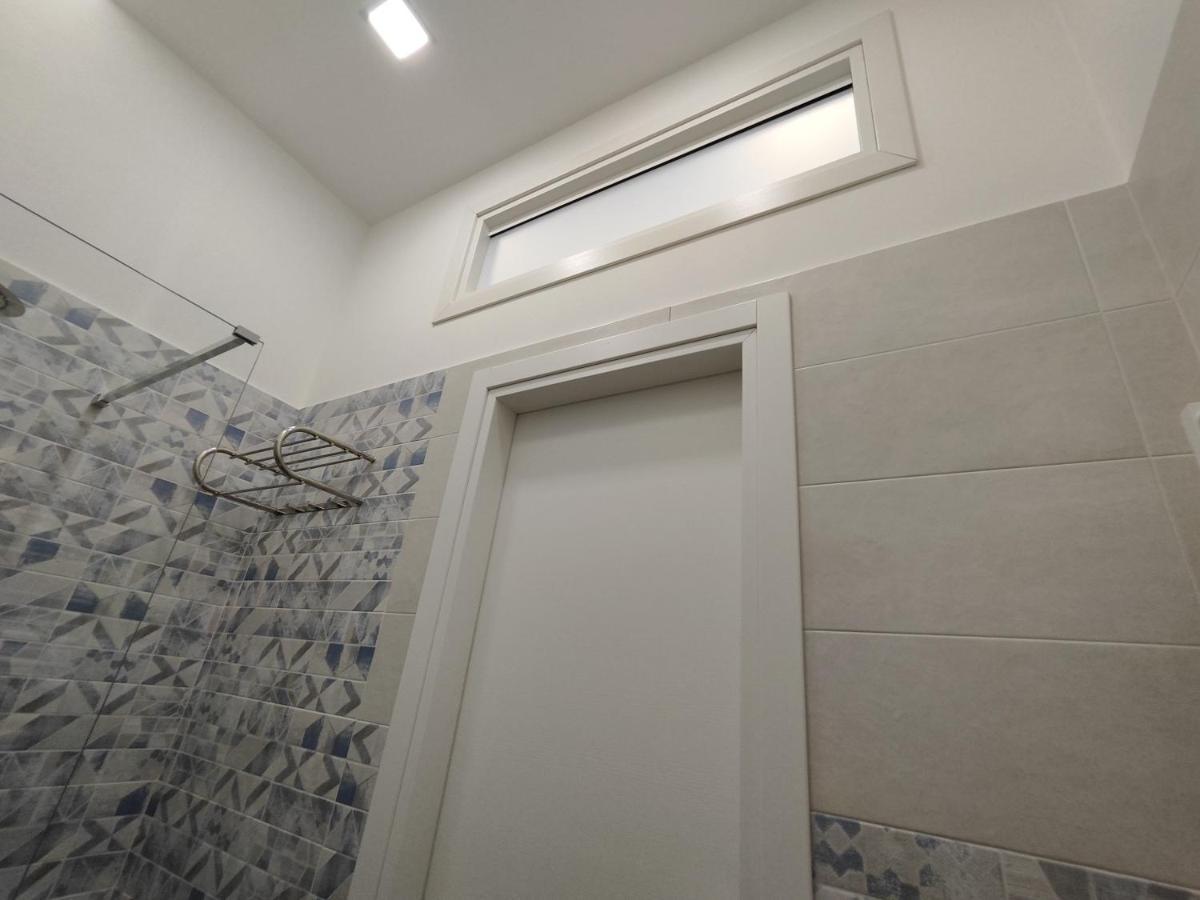B&B Il Regno Delle Due Sicilie Napoli Bagian luar foto